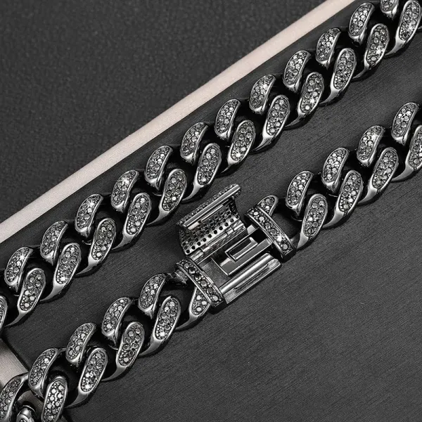 12mm Classic Black moissanite cuban link chain